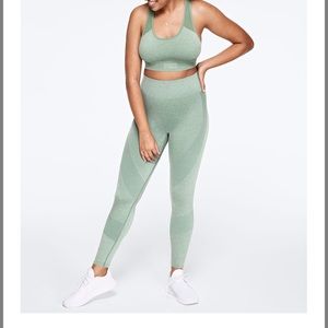 Seamless VS Victoria’s Secret Leggings Active Wear